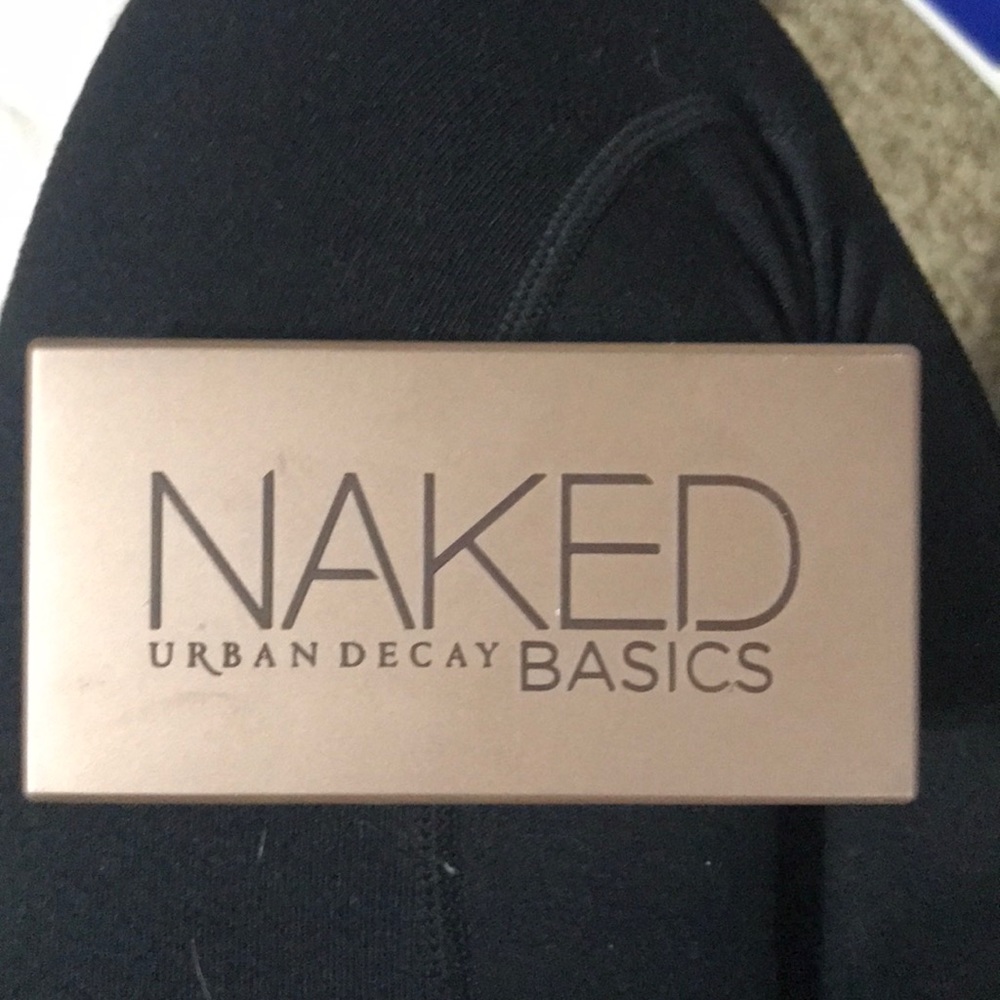 Urban decay Naked basics